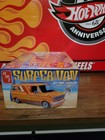 Amt Surfer Van 1977 Ford Econoline 1 25 Scale Model Kit Amt1229 M Nib
