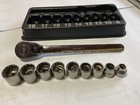 Snap On Tools 3 8 Low Profile Ratchet Ratchet  Raf80 And Socket Set