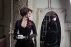 Gothic Victorian Black Wedding Dress Skirt Vintage Bridal Gowns Lace Appliques 