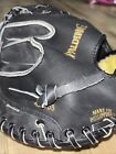 Spalding Leather Yogi Berra Autographed Stadium Series Catchers Mitt 42-085 New