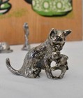 Lot Of 3 Miniature Pewter Figurines Mama Cat W  Baby Kitten  Vintage Spoontiques