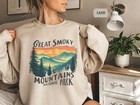 Vintage Great Smoky Mountains National Park Nature Hiking Sweatshirt