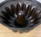 Vintage Cousances   Le Creuset Rare French Cast Iron Bundt Cake Pan 9 