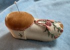 Sweet Vintage Shoe Shaped Silk Pin Cushion Embroidery 4 1 4    Fabric