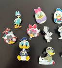 Lot Of 16 Disney Pins - Donald Duck  Daisy Duck - Hidden Mickey Space Mountain  