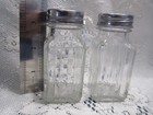 Vintage Ribbed Glass Salt And Pepper Shaker Set 3 5  Dinner Style Kitch