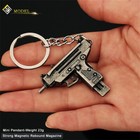 2024 New Metal Uzi Submachine Gun 5cm Miniature Model Pistol Gun Keychain