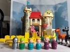 Vintage 1974 Fisher Price Little People Play Family Castle  993  Complete  Wood 