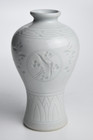 Korean Celadon Porcelain Thousand Crane Vase