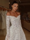 Elegant Lace Off Shoulder Wedding Dress Long Sleeved Lace Applique Ball Gown