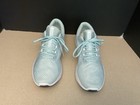 Womens Asics Versablast Aqua Angel white Running Shoes  Size 12  Great Condition