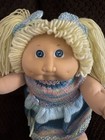 Cabbage Patch Kids 16    Girl Blonde Straight Yarn Hair Blue Eyes Signed Xr
