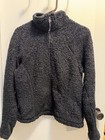  mountainhardwear  gorpcore  fleece  fuzzyfleece  hiking 