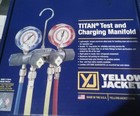 Yellow Jacket 49867 2-valve Titan Test Manifold Gauges   Hoses R22 R410a R404a