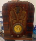 Vintage 1930s Tombstone Radio Model 675 Working Condition 