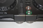 Pair Of Pioneer Cdj-2000nxs2 Pro Cdj Rekordbox Dj Turntables L   k   