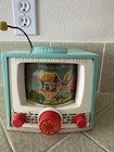 Vintage 1964-65 Fisher Price Peek A Boo Screen Tv Works Music Hey Diddle Diddle