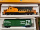 Mehano Ho Scale Thunderbolt Express Train Set Santa Fe