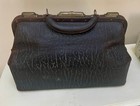 Antique Textured Leather Large Doctor s Bag brass Clasps   Handle