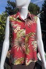 Shannon Marie Woman   s Small Lush Flowers   Arecca Palms