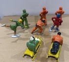 Vintage Barclay Lead Figures Lot Of 8  Skaters  Sledders  2 1 2   