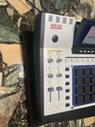 Akai Mpc 4000 Mpc4000 1 71 Drum Sampler 512mb Ram