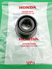91215-689-013  New Genuine Honda Civic Acura Integra B-series M t Shift Rod Seal