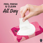 Refreshing Feminine Wipes  Sheer Floral  32 Count  4 Pk