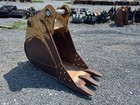 24  Deere Excavator Bucket  80 Mm Pins  Fits  Cat  Case  Deere  Hitachi A-5005