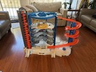 Hot Wheels Super Ultimate Garage Playset 