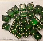 Group Of  5 8    - 3 4    Vintage Apple Green Bakelite Dice