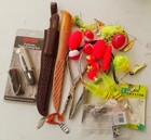 A Lot Of Fishing Items Knives  Etc  Lot 3