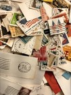 Huge Lot Of 1000 Vintage Stamps Mostly From Us And The  20th Century