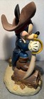 Disney Costa Alavezos Ex Mickey Mouse Pirates Caribbean 12   