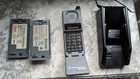 Vintage Motorola Brick Cell Phone   2 Batteries  W og  Charger  Rare  Powers On 