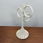 Vtg White Wicker Rattan 3-ring Counter Towel Holder Stand Bathroom Decor Flowers