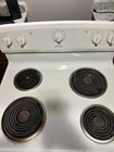 White  Fairly Used  Amana 30  76 2cm Freestanding Electric Stove