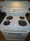  donating Soon  Spectra White Oven  Pre-owned  Great Condition  New Stovetops