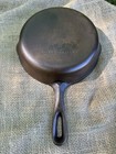 Vintage Unmarked Wagner Ware Cast Iron Skillet No  5