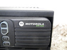 Motorola Xpr 4550 403-470 Mhz Uhf Two-way Radio   Samlex Sec-1212 Power Supply