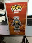 Funko Pop  T v  Lost In Space Robot B9  92 Rare  vaulted W pop Protector   fpb3 
