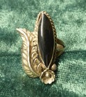  925 Sterling Silver   Onyx Vintage Feather   Flower Ring  Navajo southwestern