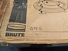 Box Of 6 Rubbermaid 20 Gallon Trash Can Top Flat Snap-on Closure Fg261960wht