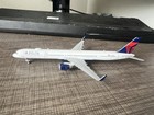 Gemini Jets 1 400 Delta Air Lines Boeing 757-300 N590nw Read Desrcripton