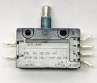Lot Of 2 Mouser Electric 0e19-00m Basic  Snap Action Switches