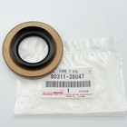New Genuine Oem Toyota 84-02 4runner Tacoma Differential Pinion Seal 90311-38047