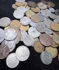World Coins Half Pound Lot - Mixed Countries And Conditions  4