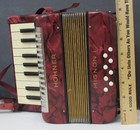 1950 s Child Size Vintage German Hohner Mignoni Accordion  Works Well  Free Ship