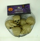 8 Plastic Skulls Cranes Bag Of Halloween Skulls
