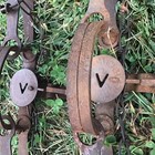 Vintage Victor No 2 Double Long Spring Traps